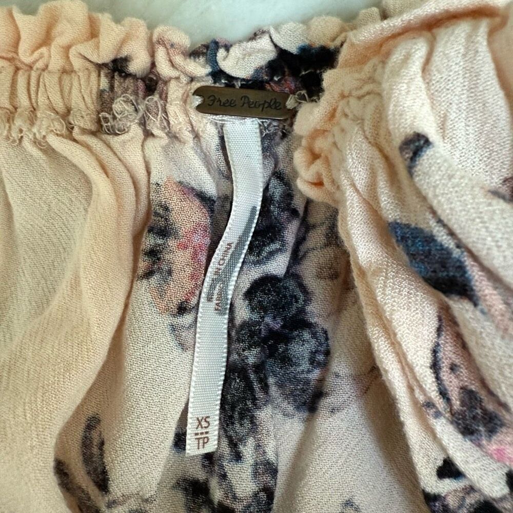 Free People So Divine Floral Cold Shoulder Off The Shoulder Romper size XS - Picture 3 of 7